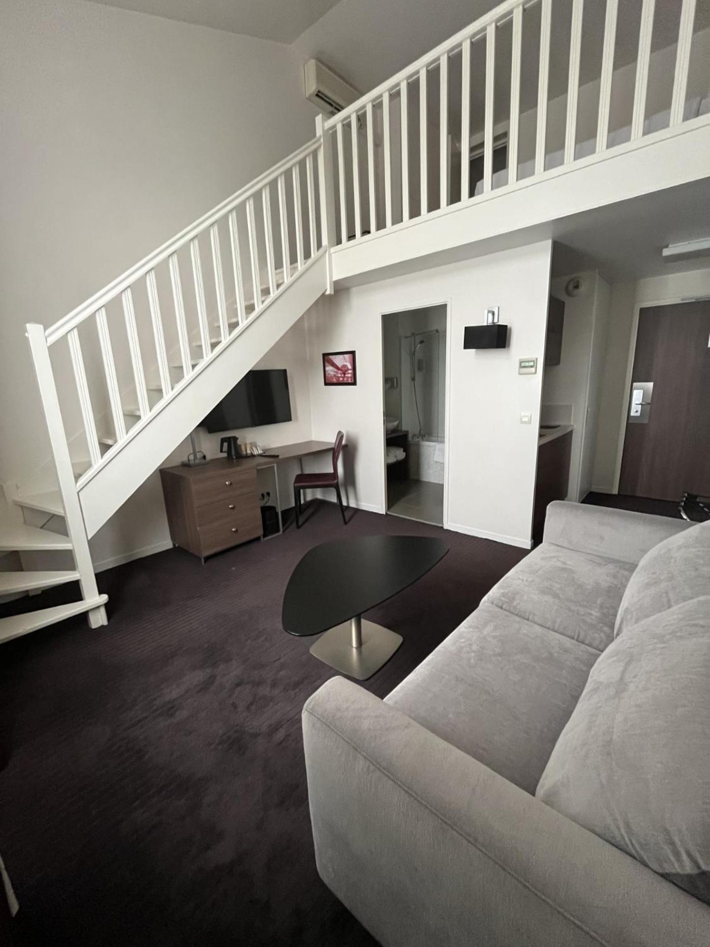 Paxton Paris Mlv Hotel Ferrieres-en-Brie Exterior photo